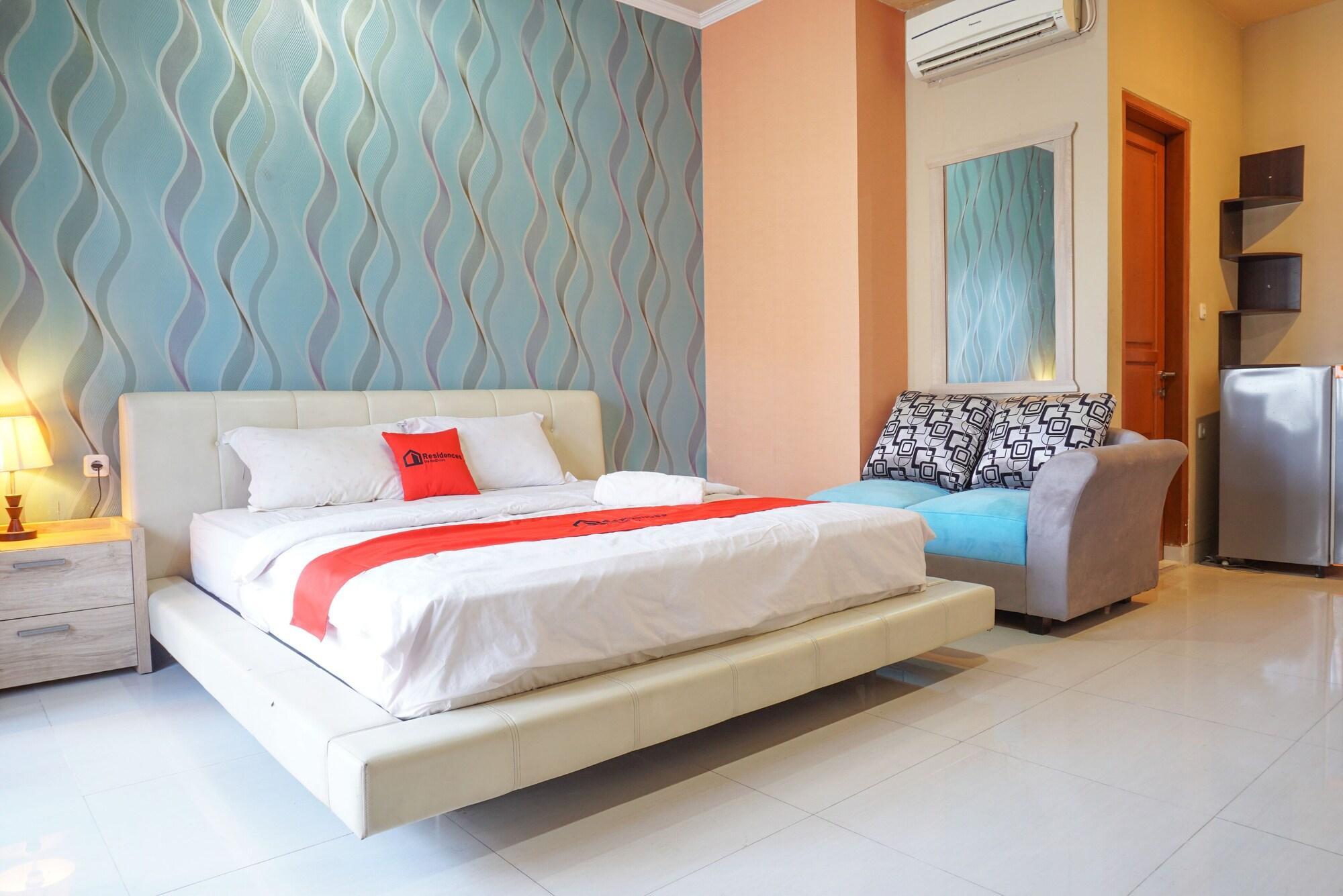 Hotel Reddoorz Near Kemang Square Jakarta Exterior foto
